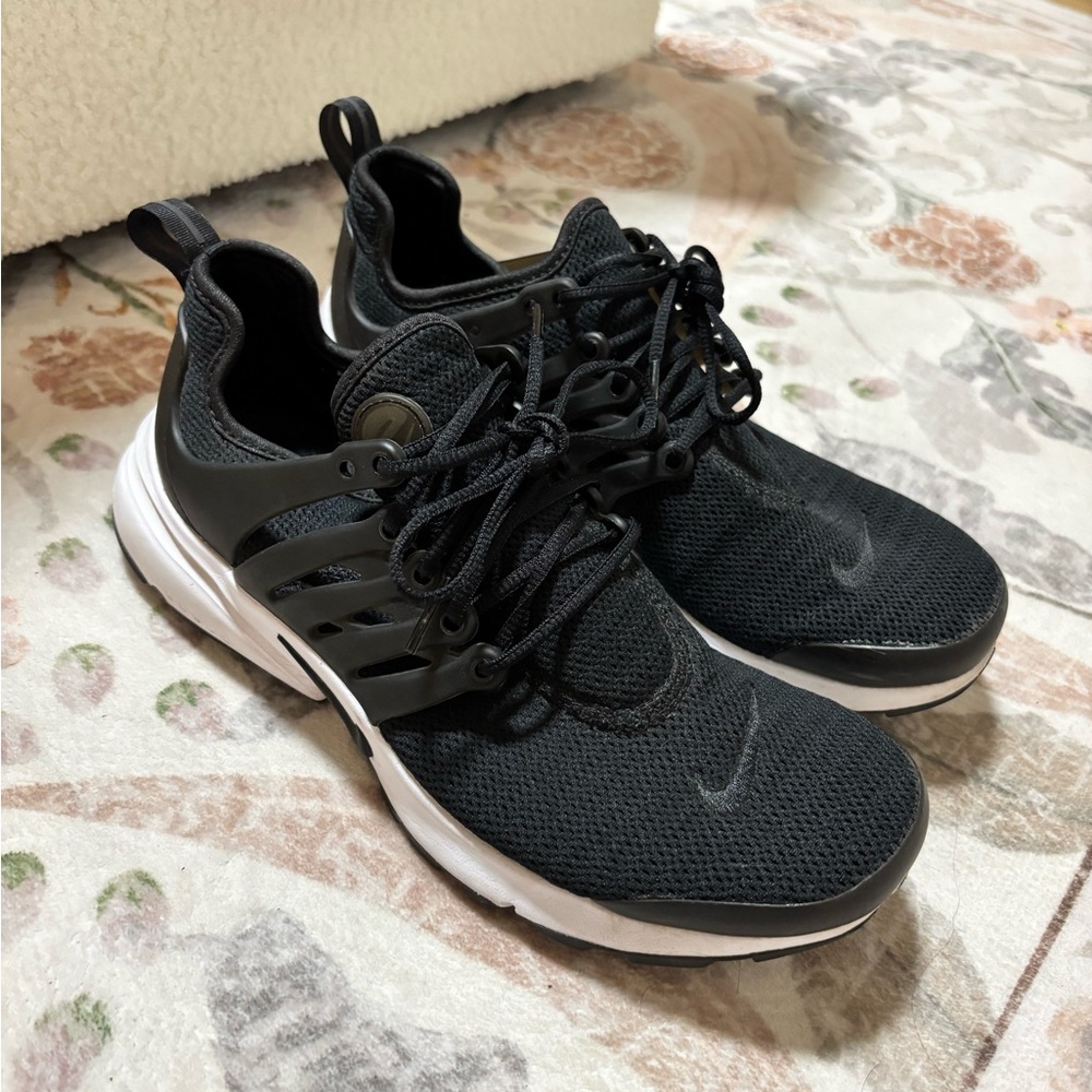 Nike Black Running Shoes